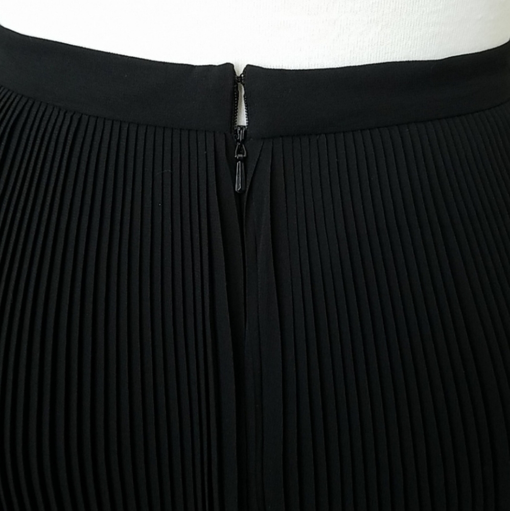 Talbots Black Pleated Maxi Skirt Size 12 - Picture 10 of 10
